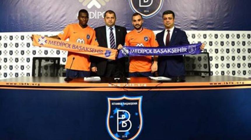 Başakşehir'den &ccedil;ifte imza!