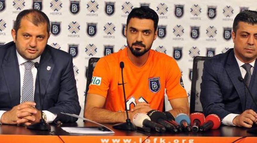 Bekir İrteg&uuml;n Başekşehir'e imzayı attı!