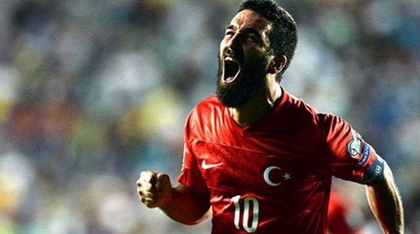 Arda Turan transferi Bar&ccedil;a'yı karıştırdı