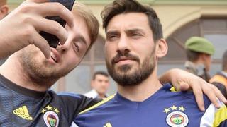 Şener Özbayraklı: Nani büyük bir isim