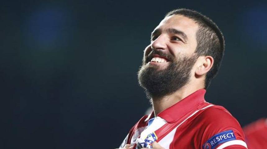 Arda Turan'ın yeni takımını ağzından ka&ccedil;ırdı