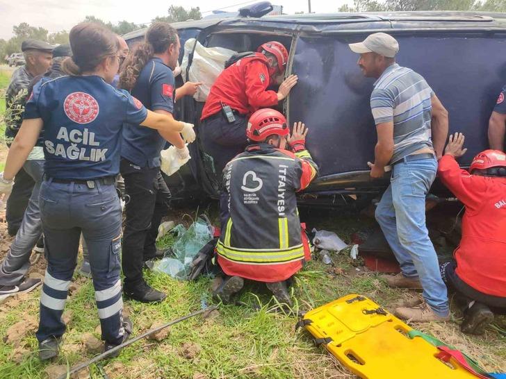 Havran’da sıkışmalı trafik kazası: Sürücü kurtarıldı G1
