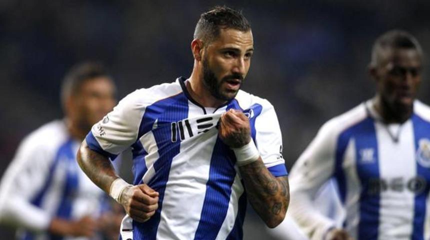 Ricardo Quaresma depremi!