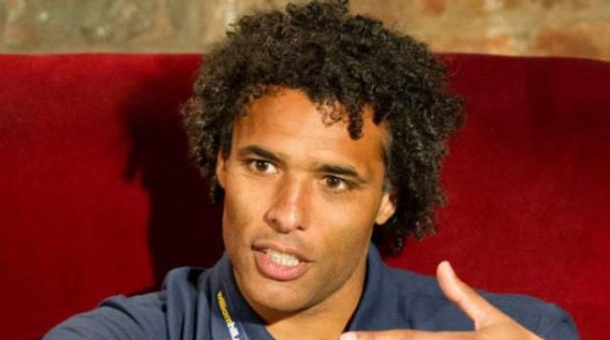 Hooijdonk'tan Van Persie yorumu