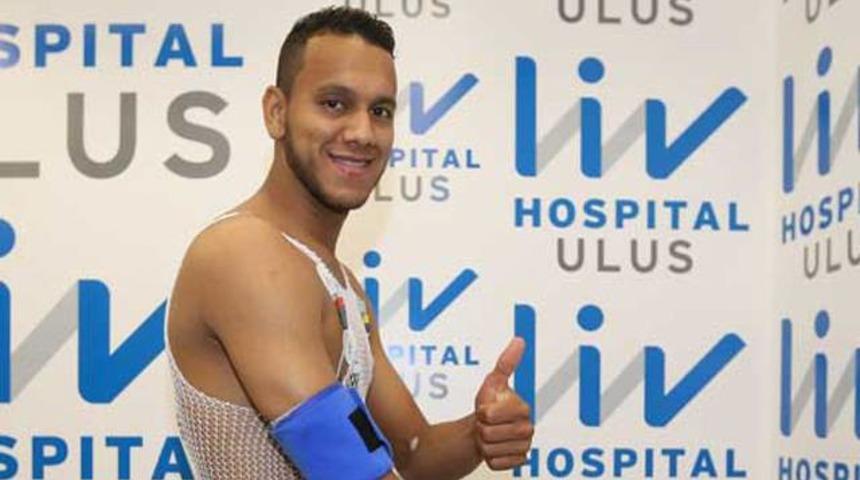 Fenerbah&ccedil;e'nin yeni transferi De Souza kavga &ccedil;ıkarttı