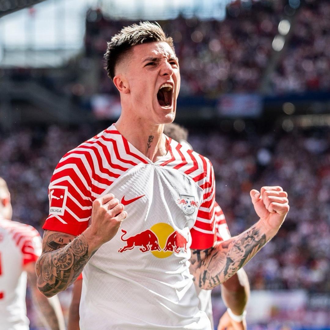 Avrupa da yılın transferi! Benjamin Sesko, 85 milyon Euro ya Manchester United a gidiyor 2