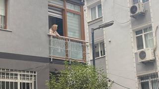 Şişli’deki kozmetik dükkanında çıkan yangında 3 kişi dumandan etkilendi