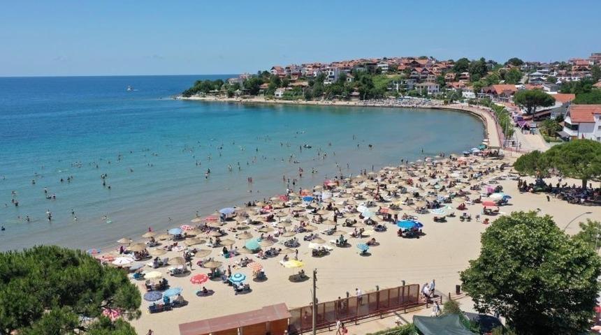 Kandıra'da 3 plajda denize girme yasağı kaldırıldı