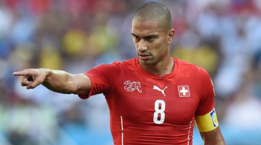 Galatasaray transfer g&uuml;ndeminde G&ouml;khan İnler bulunuyor