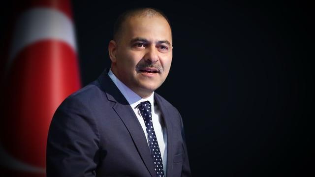 Ömer Fatih Sayan’dan tepki: “İddialar yalan! Hayatımın tamamını okuyarak geçirdim”