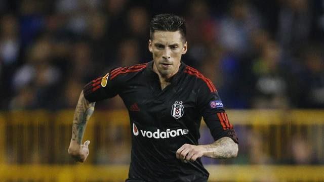 Jose Sosa'dan transfer açıklaması