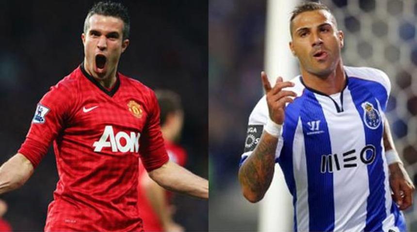 Van Persie Beşiktaş'a mı transfer olacak?