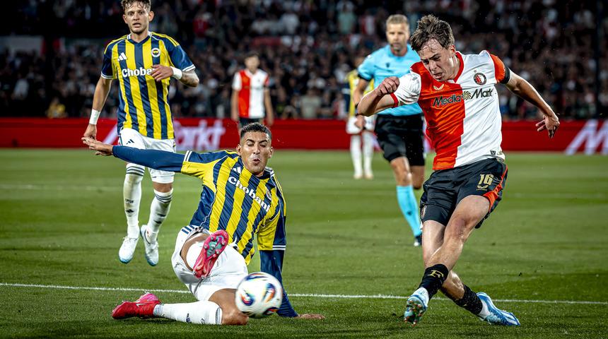 Fenerbahçe, Şampiyonlar Ligi'nde son dakikada yıkıldı! Uzatmalarda beklenmedik gol...