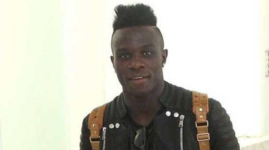 Bruma, Sociedad'a imza atmaya gitti