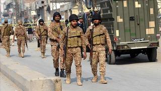 Pakistan'daki 4 farklı saldırıda 8'i güvenlik görevlisi 11 kişi öldü