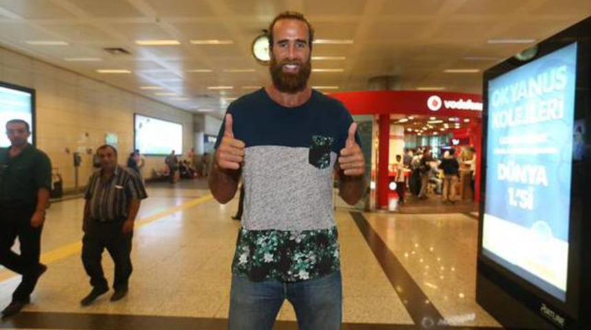 Fenerbah&ccedil;e'nin yeni transferi Datome İstanbul'da