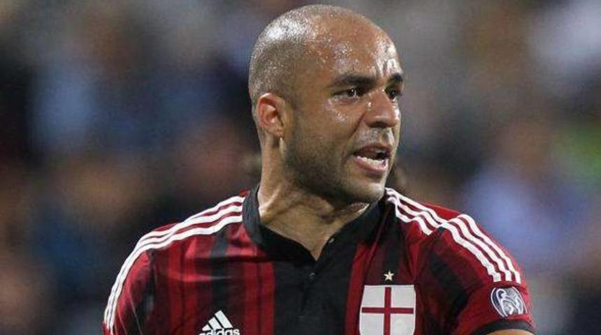 Antalyaspor'da g&uuml;ndem Alex