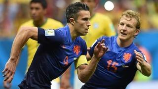 Dirk Kuyt'tan Van Persie'ye mesaj