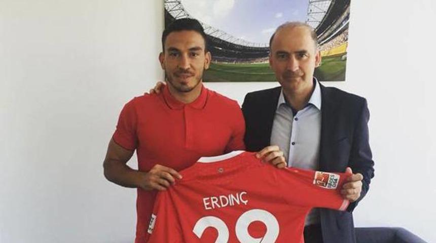 Mevl&uuml;t Erdin&ccedil; resmen Hannover'de