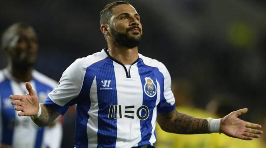 Ricardo Quaresma yeniden Beşiktaş'ta