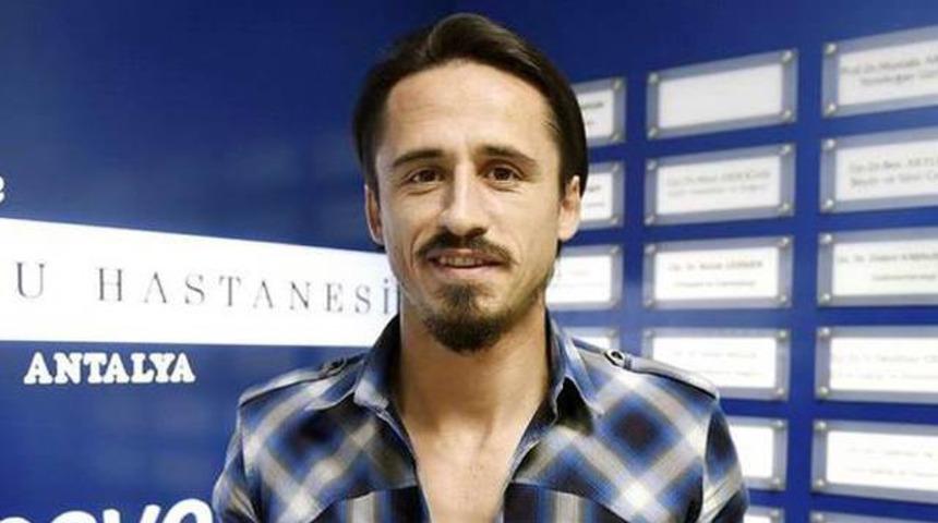 Serdar &Ouml;zkan resmen Antalyaspor'da