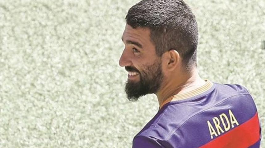 Arda Turan 14 numaralı formaya talip
