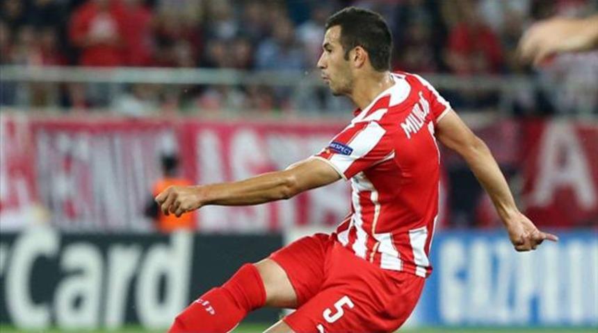 Fenerbahçe Mi­li­vo­je­vic'ten vazgeçmiyor 