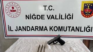 Niğde’de yasadışı silah taşıyan şahıs yakalandı