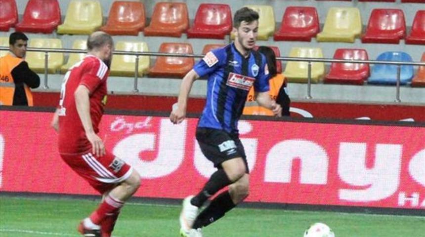 Olympiakos, Oğulcan &Ccedil;ağlayan'la imzaya &ccedil;ok yakın