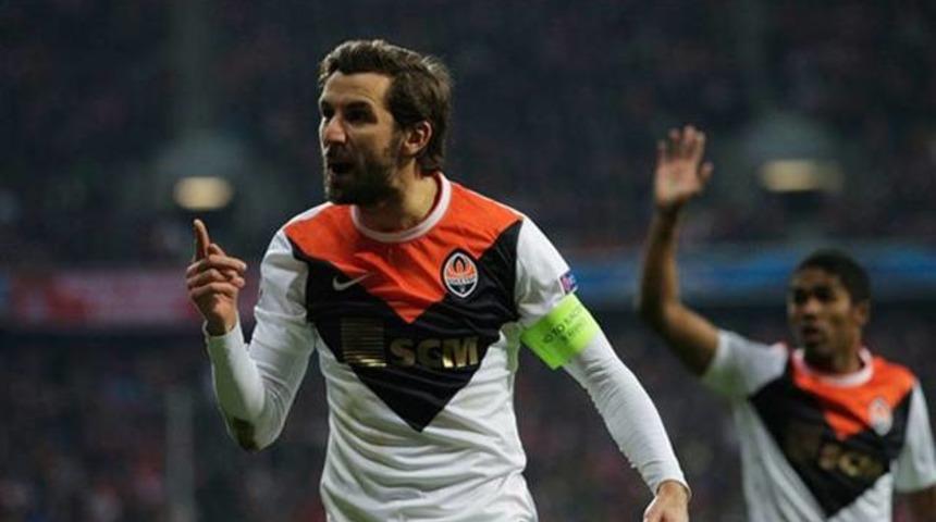 Srna'dan Volkan Demirel yorumu: 'O nasıl kaleci?'