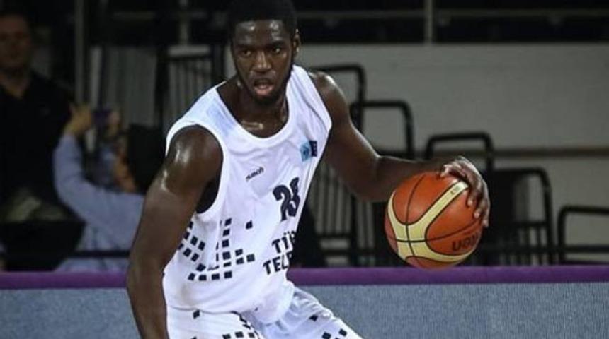 Pınar Karşıyaka Josh Carter ile anlaştı