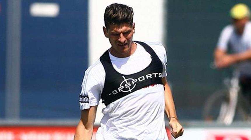 Mario Gomez: 'Beşiktaş T&uuml;rkiye'nin en b&uuml;y&uuml;k kul&uuml;b&uuml;'