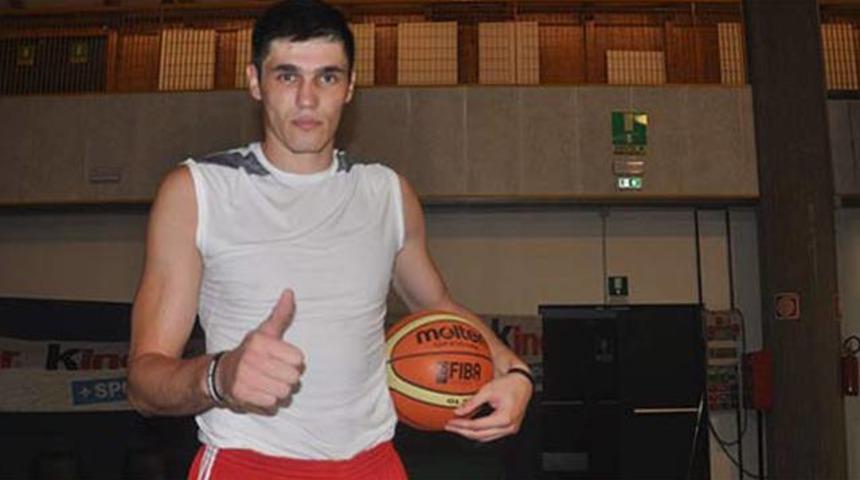 Ersal İlyasova Milli Takım kampında