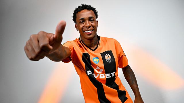 Arda Turan'ın çalıştırdığı Shakhtar Donetsk'de Brezilyalı oyuncu Kevin için Avrupa kulüpleri listede! Fulham teklifte yüksekten uçtu...