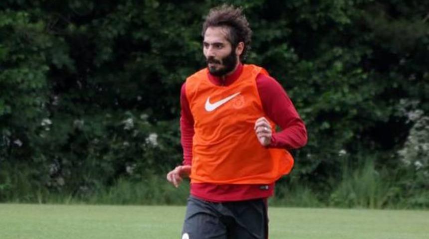 Galatasaray'da Hamit Altıntop ameliyat oldu