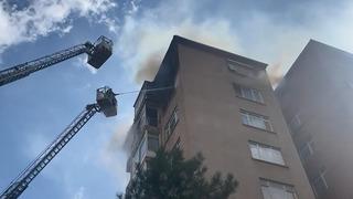İstanbul'un göbeğindeki 10 katlı binada yangın paniği! Çok sayıda itfaiye ekibi sevk edildi