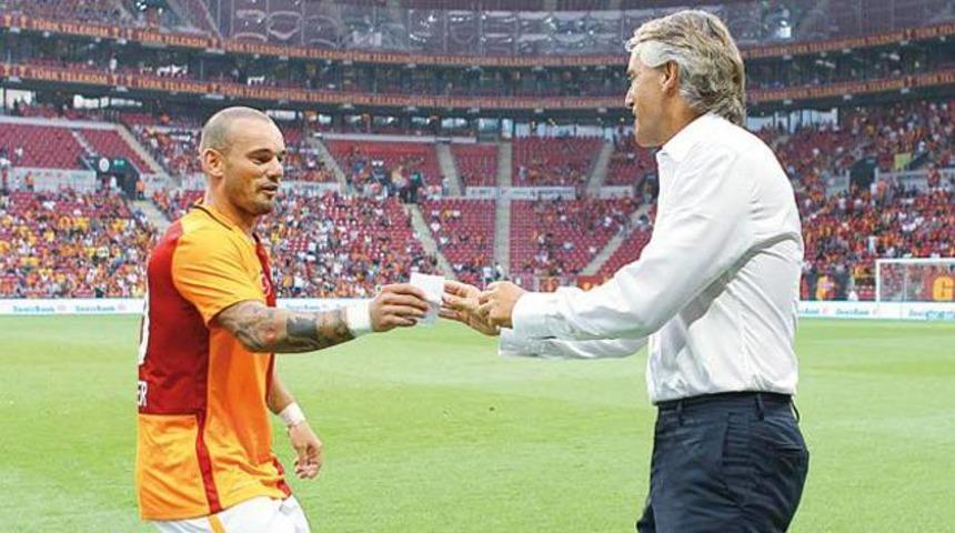 Senaryo yazarı Sneijder