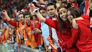 Galatasaray taraftarı soruyor: 2 aydır neden yok?