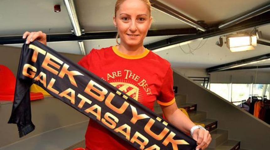 Nihan G&uuml;neyligil Galatasaray'da kaldı