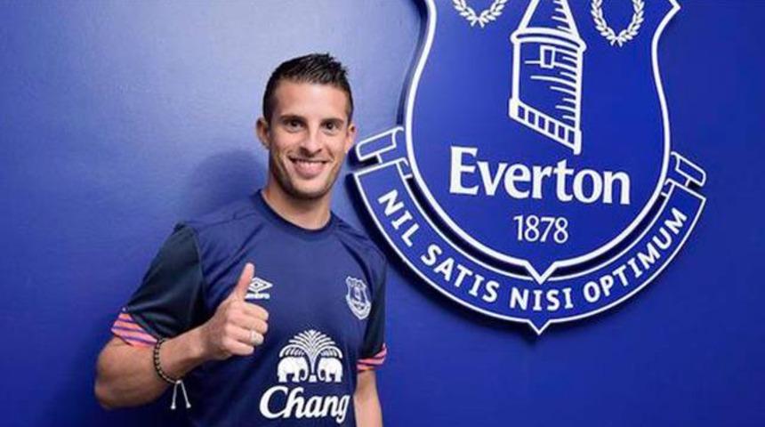 Fenerbah&ccedil;e'ye transfer şoku!