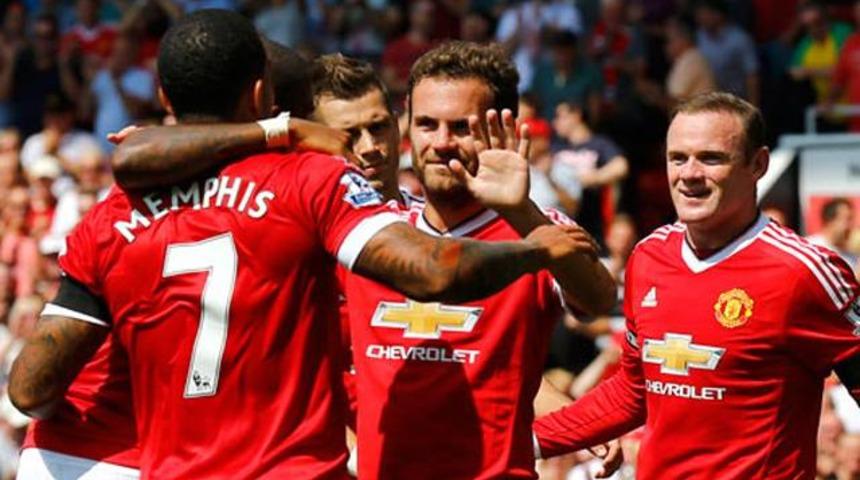 Manchester United 1 - 0 Tottenham