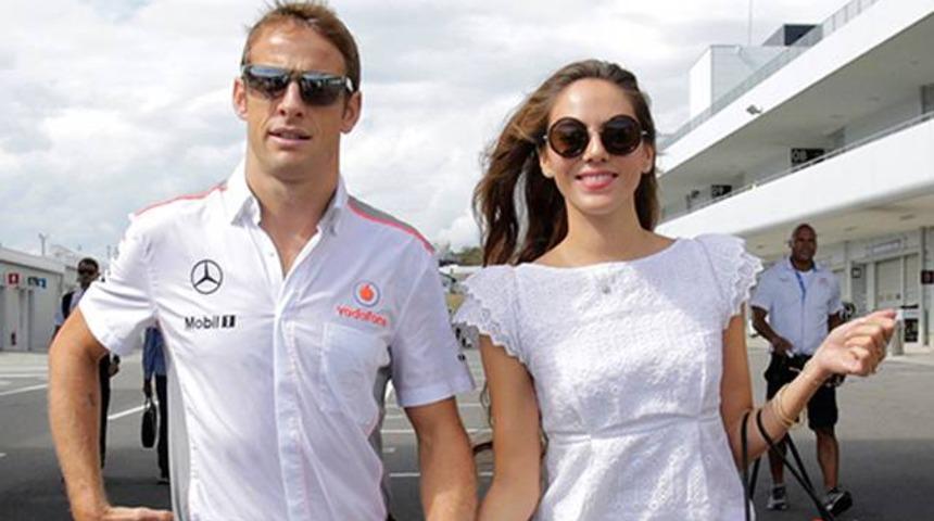 Button çiftine soygun şoku!