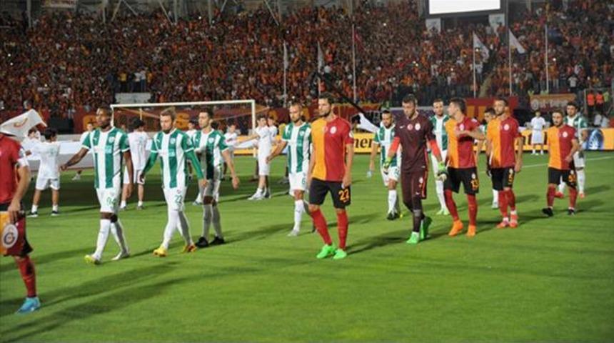 Galatasaray-Bursaspor ma&ccedil;ında olaylar &ccedil;ıktı!