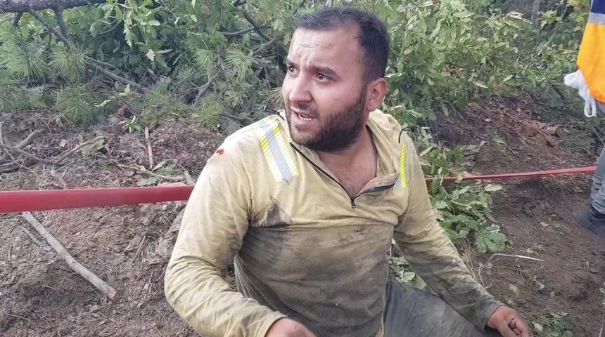 Karabük'te yangın... Panik anları kamerada: Alevlerin arasında kalıyordu