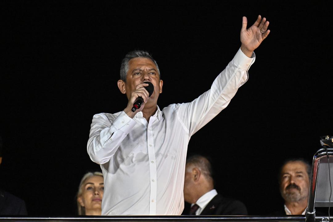 Özgür Özel açıklamıştı! Avukat Mehmet Yıldırım Antalya da gözaltına alındı 1