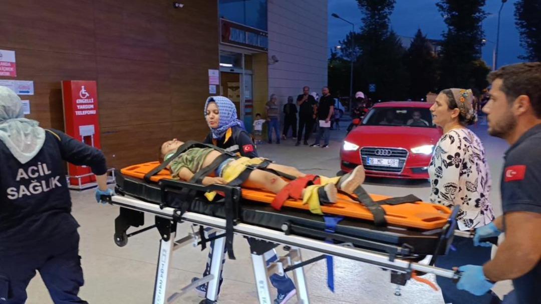 Otomobilin çarptığı bisikletli çocuk ağır yaralandı 1