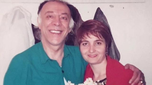 Türk sinemasının usta ismi Münir Özkul'un eşi Umman Özkul kanserle olan savaşını kaybetti