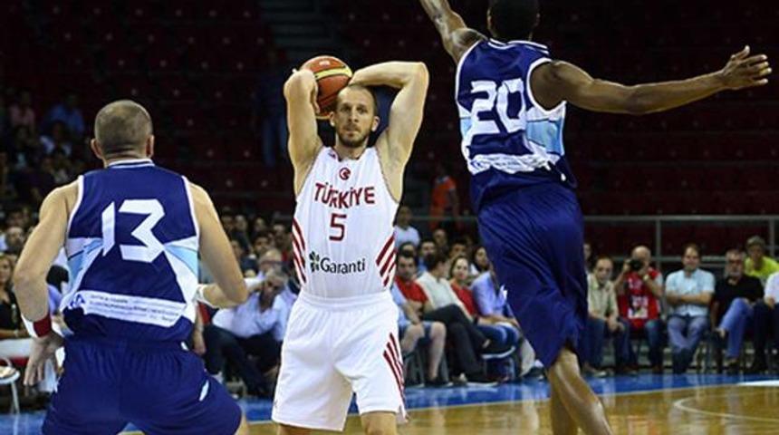 12 Dev Adam rahat kazandı