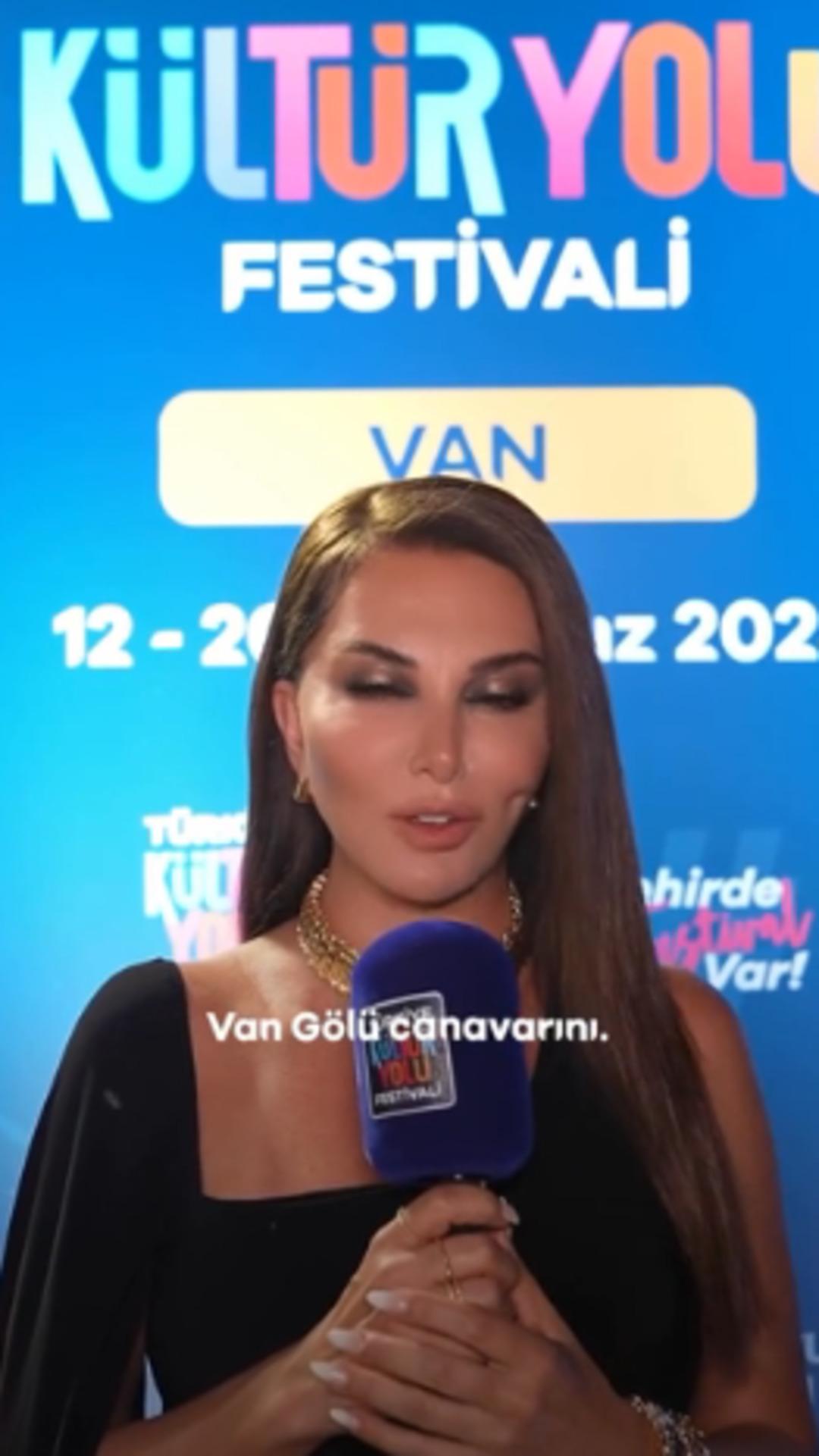 Ebru Yaşar ın hareketsiz gamzesi dile düştü! Estetikle değişimi yeniden gündemde 3