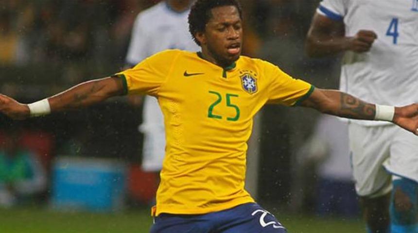 Lucescu oynattı, Dunga kadroya almadı